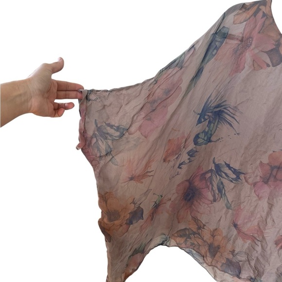 H TREND Italy Silk Floral Print Oversized Dolman Sleeve Blouse Taupe One Size - Picture 5 of 7